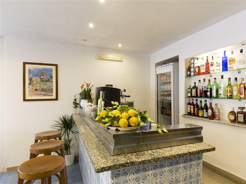 Hotel Angelina Sant'Agnello Buitenkant foto