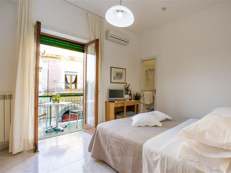 Hotel Angelina Sant'Agnello Buitenkant foto