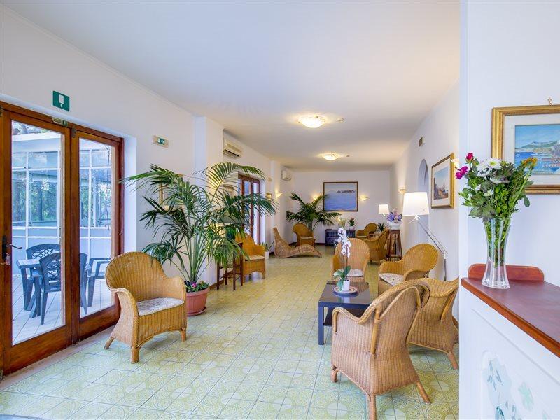 Hotel Angelina Sant'Agnello Buitenkant foto
