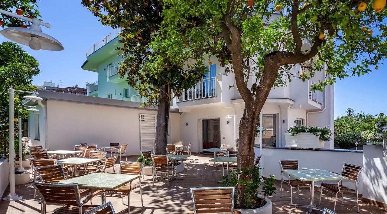Hotel Angelina Sant'Agnello Buitenkant foto