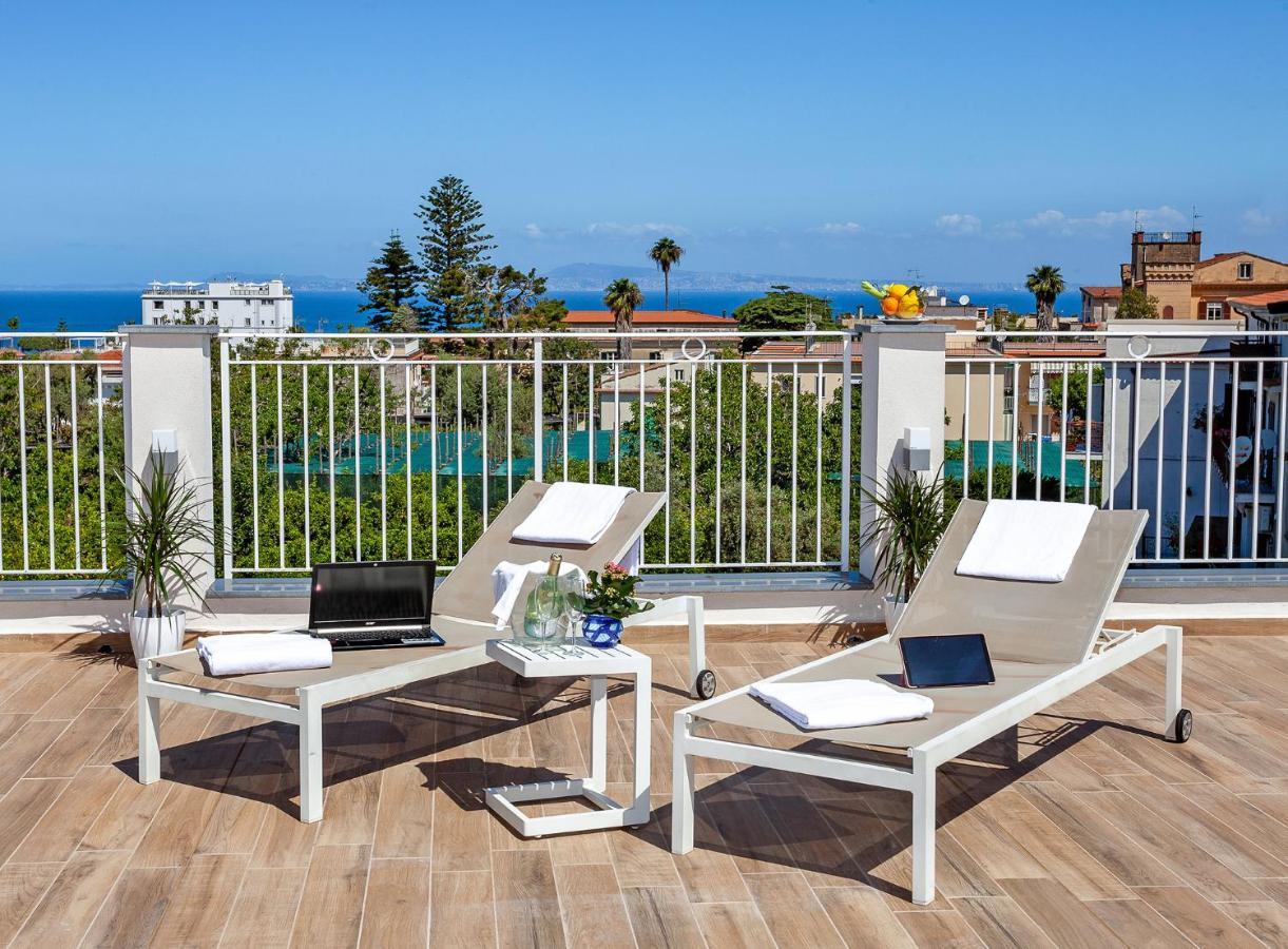 Hotel Angelina Sant'Agnello Buitenkant foto