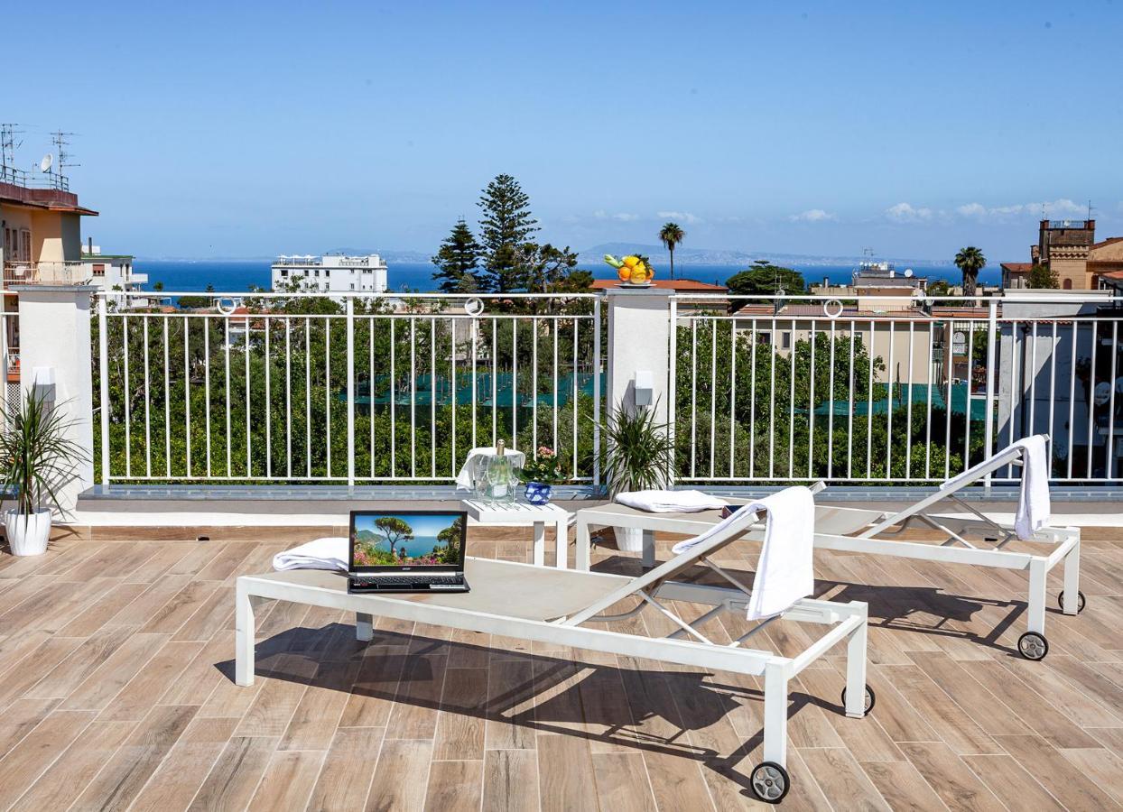 Hotel Angelina Sant'Agnello Buitenkant foto